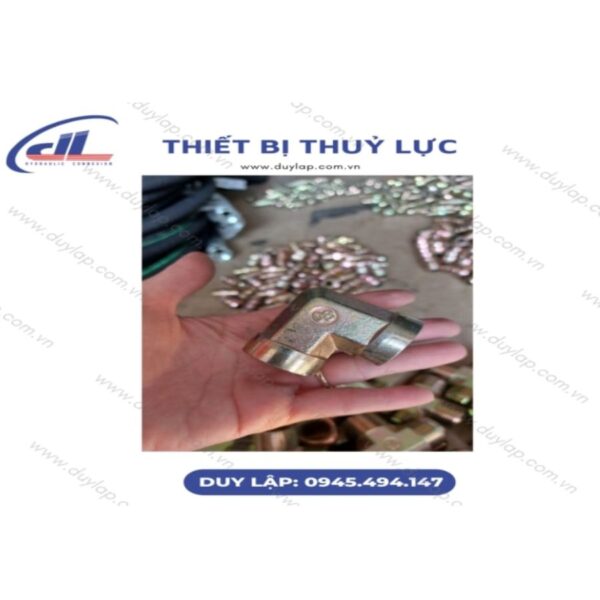 CO 2 ĐẦU REN TRONG